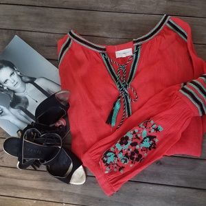 Melloday Embroidered Top